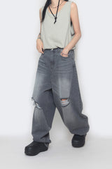 destroyed balloon denim pants