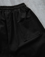 シオウォークワイドパンツ ブラック