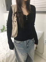 [EE] IS BUTTON KNIT 