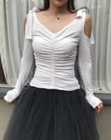 term ribbon off & shirring slim top