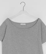 ユリミワンオフショルダールーズフィットTシャツ