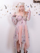 Rosé Isle オールドファッションレタービンテージプリンティドストレッチメッシュドレス ウィズオフショルダーイレギュラースプライストヘム