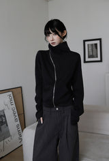 Diagonal Flow Zip-up