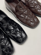 Shirring Enamel Square Toe Loafers