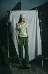 OFF STRING TOP