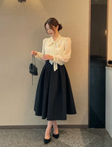 Cave Pearl Tie Puff Blouse