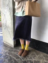 クチレースベルベットスカート