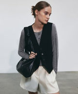 SINGLE BREASTED BUCKLE VEST_BLACK