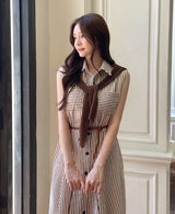 Hennua Half-Button See-Through Ribbed Cardigan