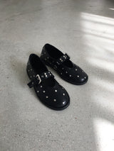 スタッドメリージェーン