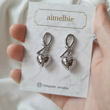 [fromis_9 Jiheon Earrings] デイリーリボン&モダンハートピアス - シルバーカラー