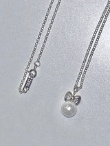 Ribbon Pearl Necklace