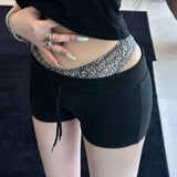 Black short pants