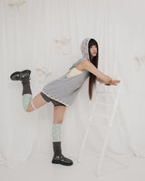  LACE LAYERED OVER KNEESOCKS / GREYMINT