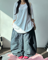 ハイクオリティ✨ コリアン. ストリング 🐣 スリットストライプノンフェードバルーンデニムパンツ 🩵🖤 - 2 カラーズ