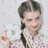 Mini Lace scrunchie_mint cream