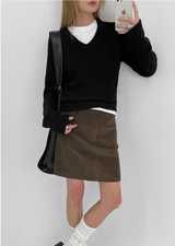[MADE] STENNE V-NECK KNIT 50% WOOL