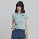 フラワーヘンリーネックハーフスリーブTシャツ