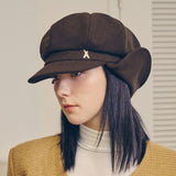 VA Stud Fly Newsboy Cap / Brown