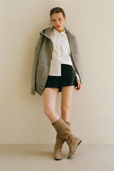 WRINKLE BOOTS IN OAT MILK