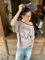 53 オフショルダー オーバーサイズフィット カラー 短袖 Tシャツ