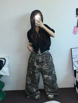 ハート🎀💕🧸ベイビーセミクロップドTシャツフーディージップアップジャンパー🧸🖤🤍3COLOR