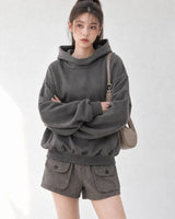(UNISEX) ハーフハイネッククロップフーディー