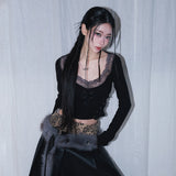 cross patch lace sleeve - black