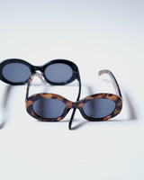 VINTAGE SUNGLASSES