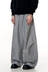 Curved Retro Pleated Trousers