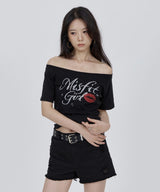 CONY MISFIT KISS GLITTER OFF SHOULDER TEE / BLACK