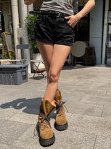 Wrinkle Side Rivet Shorts