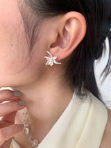 マット フラワー ピアス