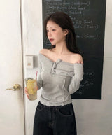 Off Shoulder Half Button Slim T-shirt (3color)