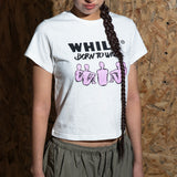 ボーン トゥ ウォール Tシャツ ウィメンズ ホワイト