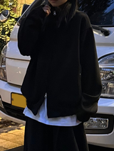 curved high-neck blouson zip-up