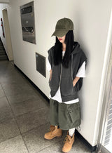 レオピグメントフード付きツーウェイベスト
