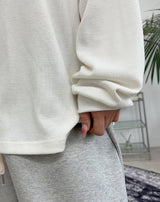 ハーヴェイデキヘンリーネックTシャツ