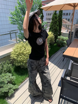 ブラックラウンドレオパードスパンデックスショートスリーブTシャツ