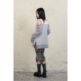 OVERLOCKED OFF-SHOULDER T-SHIRT: ST. GREY