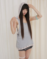FLORAL LACE DOUBLE HOOD SLEEVELESS / GREY