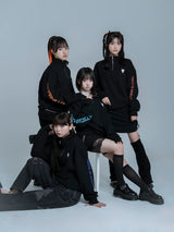 【星谷美来】ハーフジップスウェット- レッド