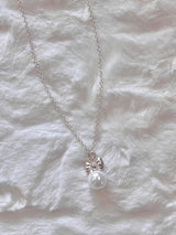 Ribbon Pearl Necklace