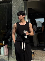 Rocky cutting sleeveless