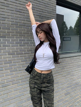 ザニューデイリースリークォーターロゴラベルTシャツ