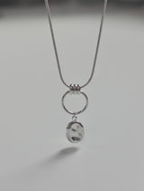 object ring point necklace