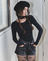 THUMBHOLE TURTLENECK-T