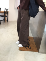 カールスウォッシュブラウンデニムパンツ