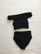 カフオフショルダービキニ (one color)