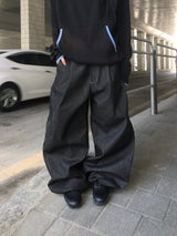08 Graphic Wide Raw Denim (2c)
